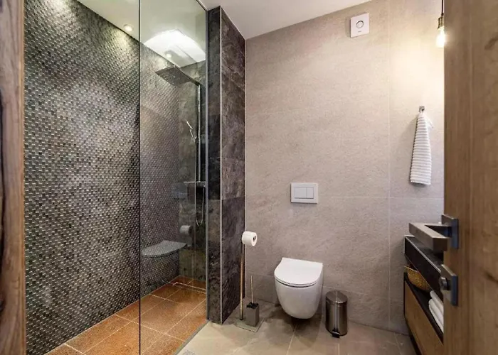 Omega - Four Bedroom With Swimming Pool Villa *